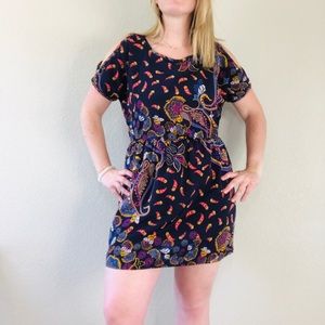Lush Patterned Summer Dress with Hole Shoulders